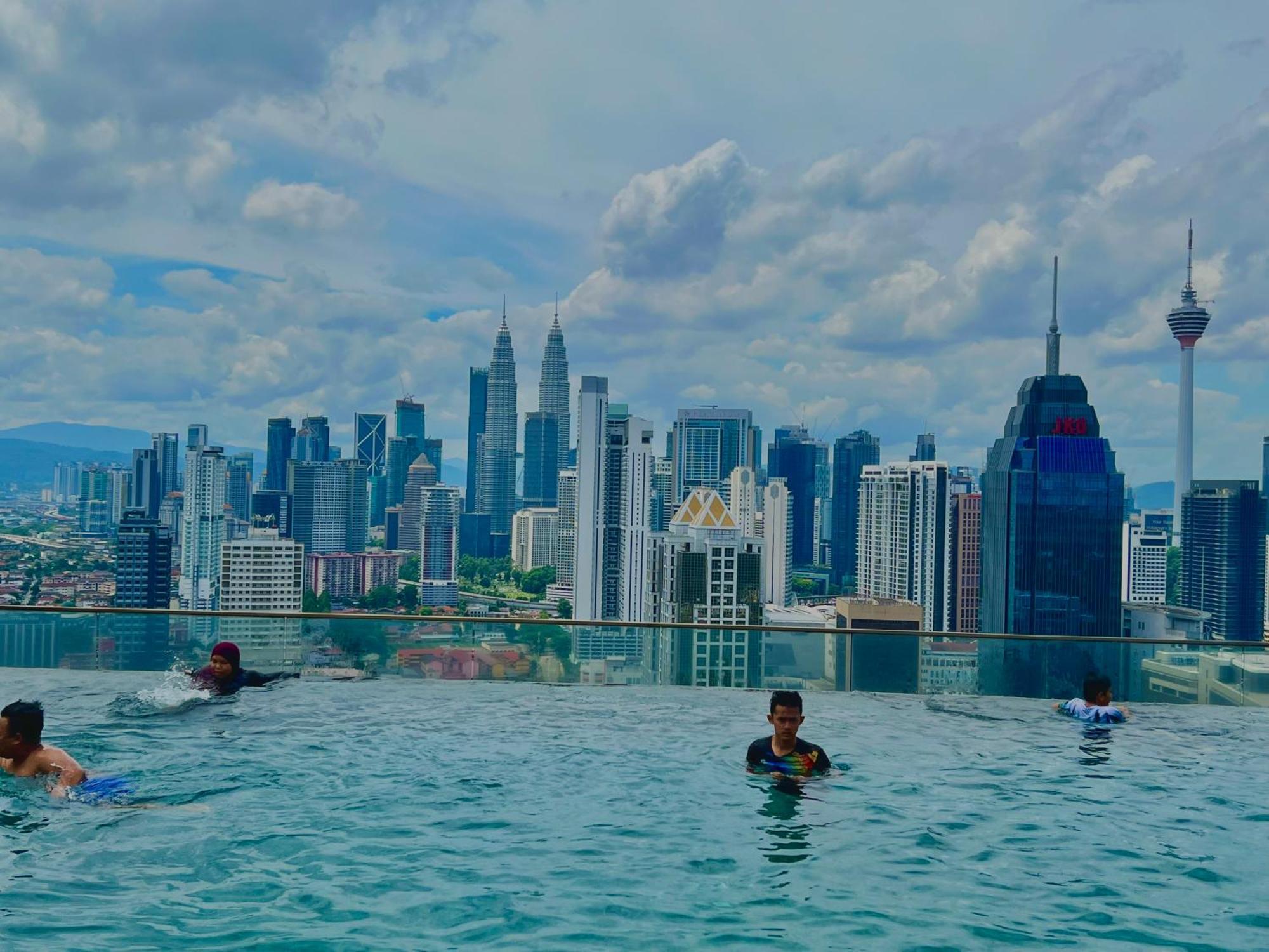 Regalia Service Suites Klcc Skypool Kuala Lumpur Eksteriør bilde