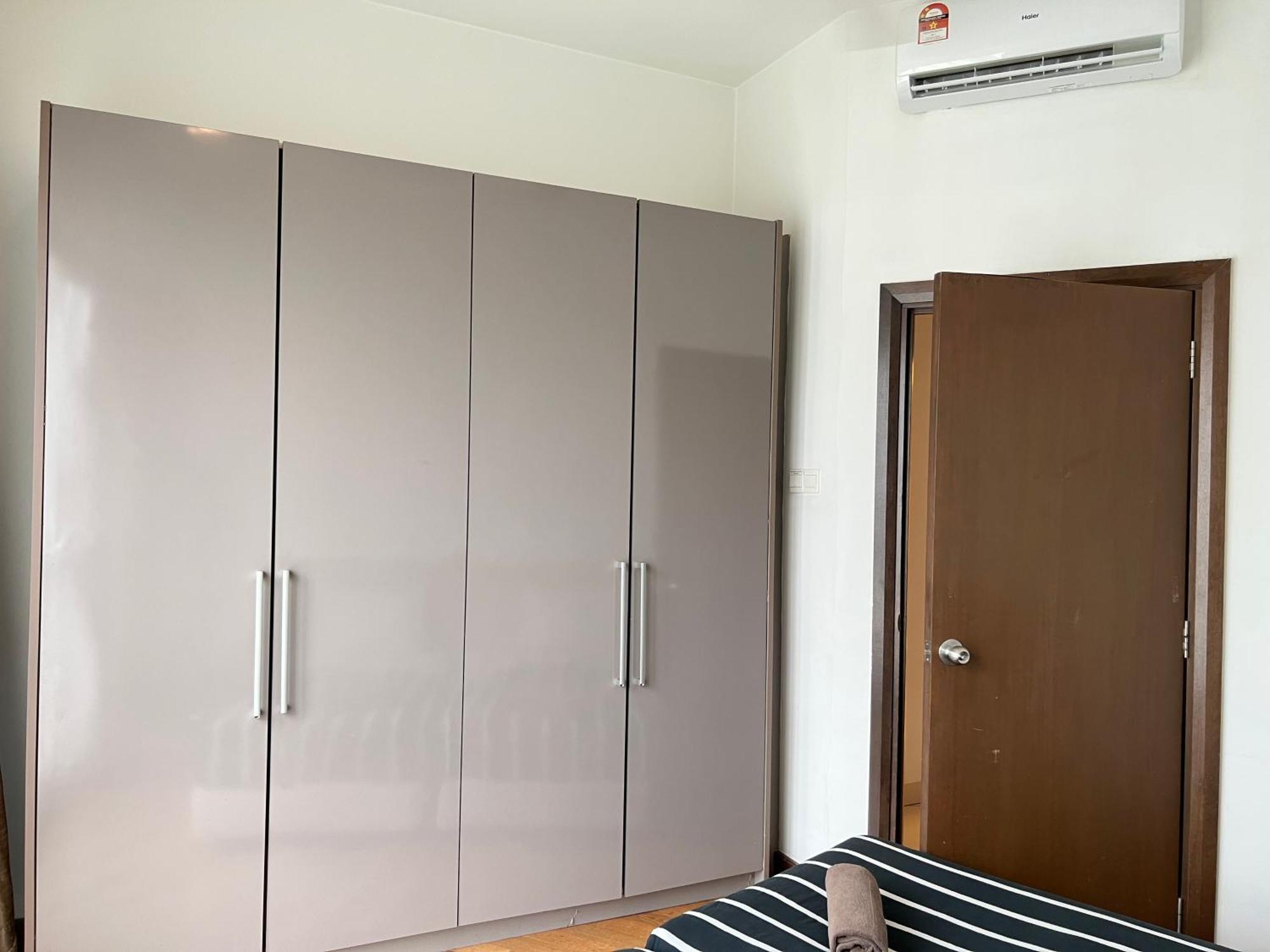 Regalia Service Suites Klcc Skypool Kuala Lumpur Rom bilde